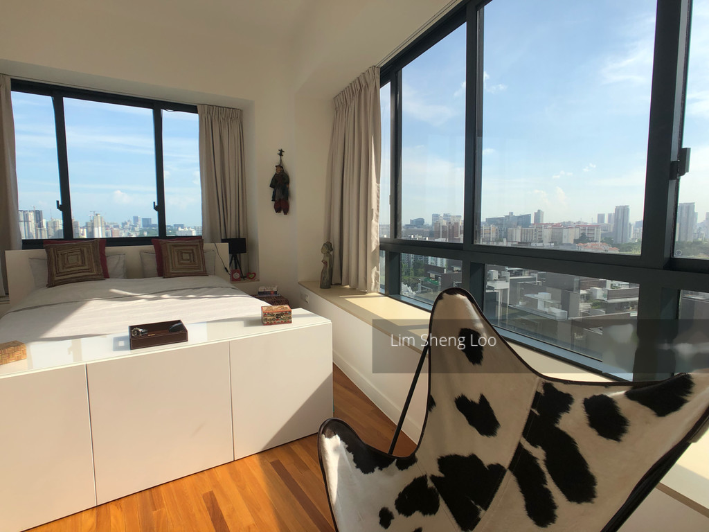 D'Leedon thumbnail photo